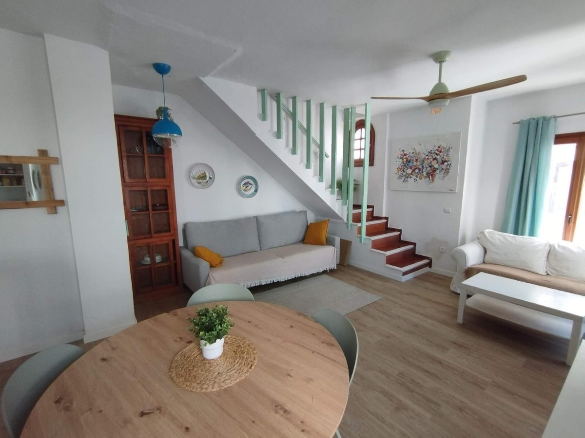 Se vende Pareada de 2 dormitorios en Costa Del Sol, Málaga, España