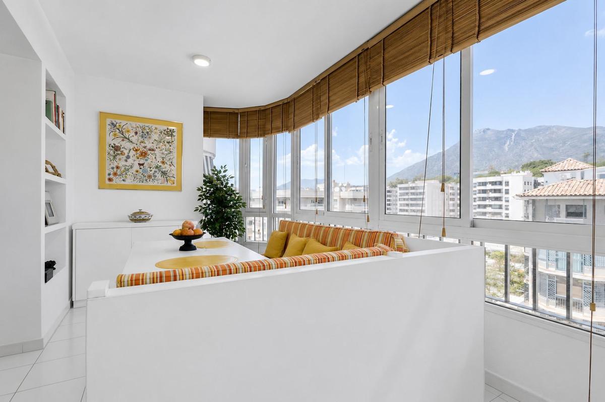 3 Bed Apartment for sale in Marbella Costa Del Sol, Málaga, Spain