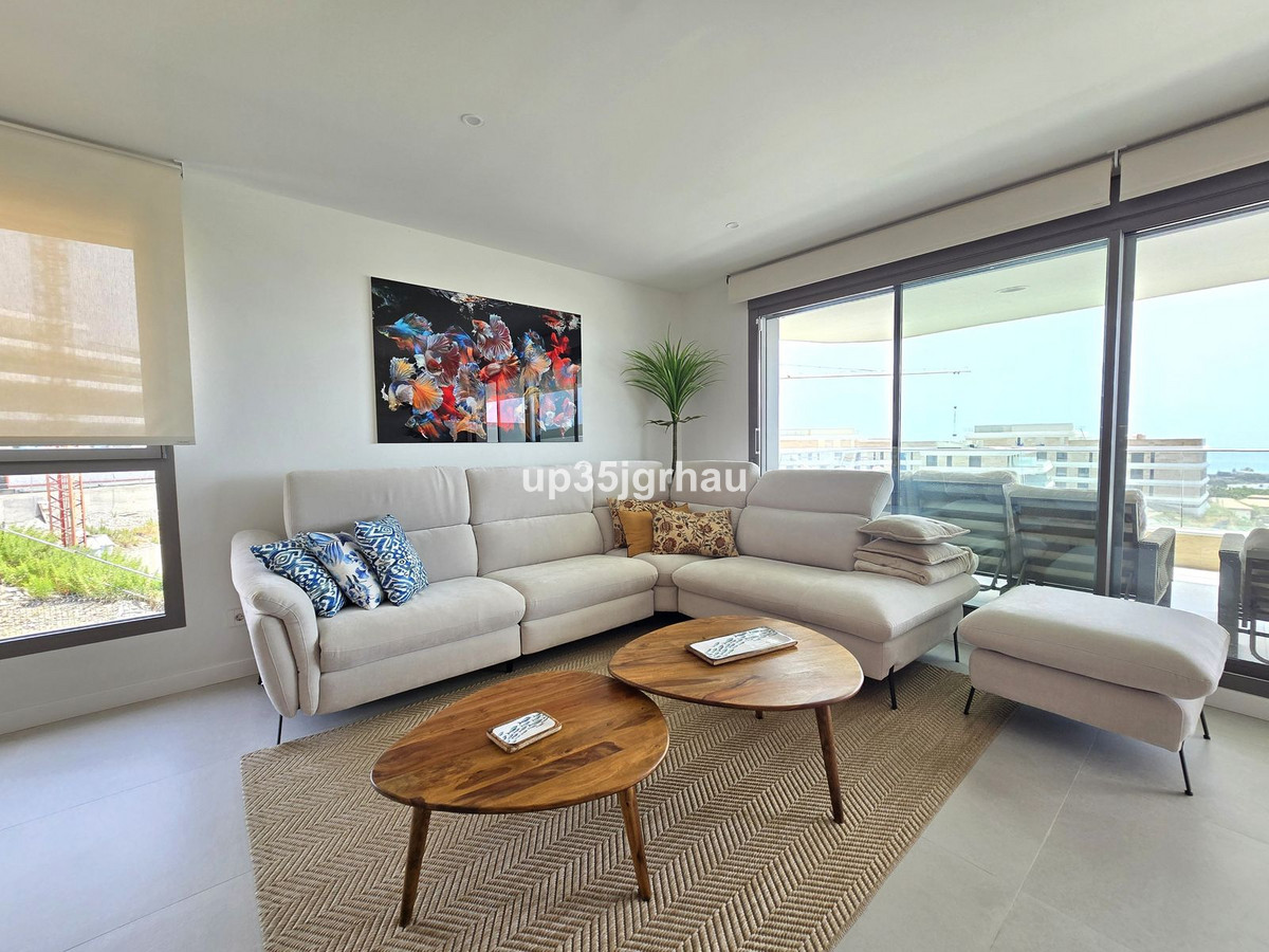 Se vende Apartamento Planta Media de 3 dormitorios en Costa Del Sol, Málaga, España