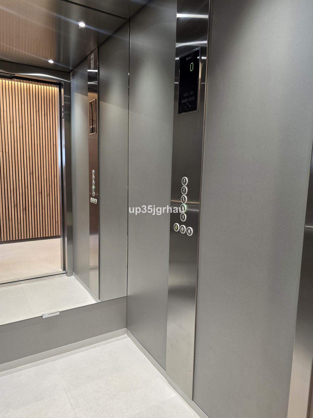 Se vende Apartamento Planta Media de 3 dormitorios en Costa Del Sol, Málaga, España