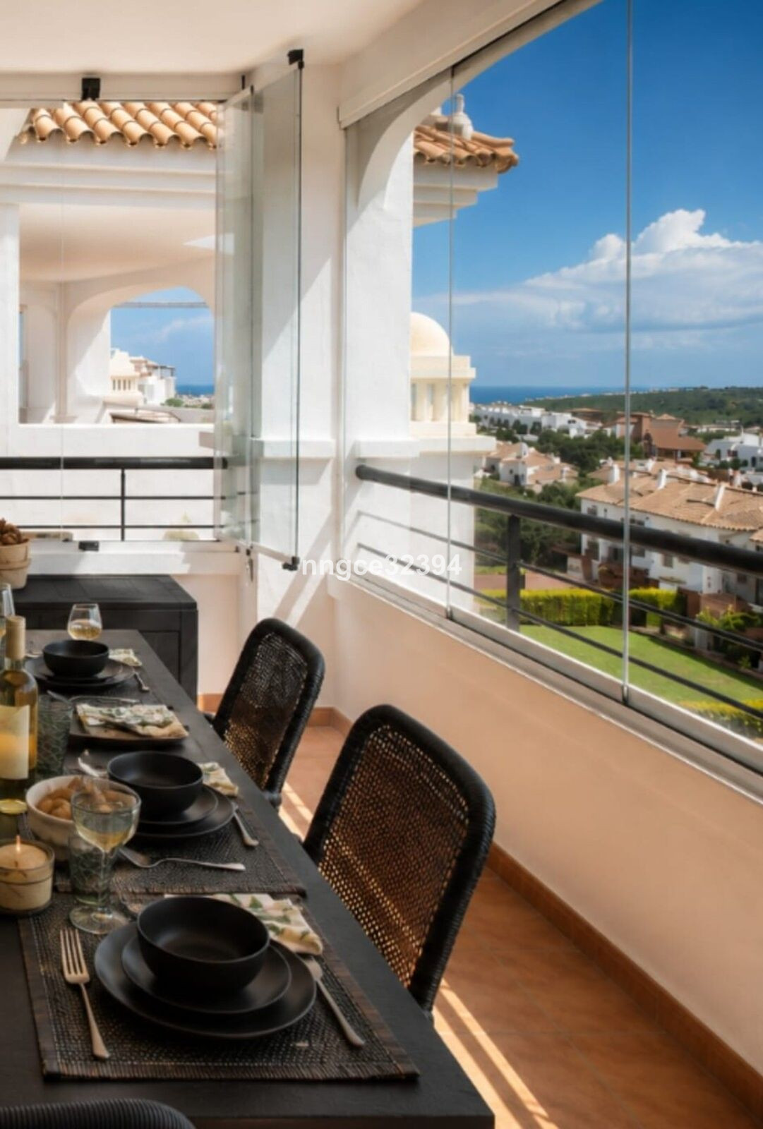 Se vende Apartamento Planta Media de 2 dormitorios en Costa Del Sol, Málaga, España