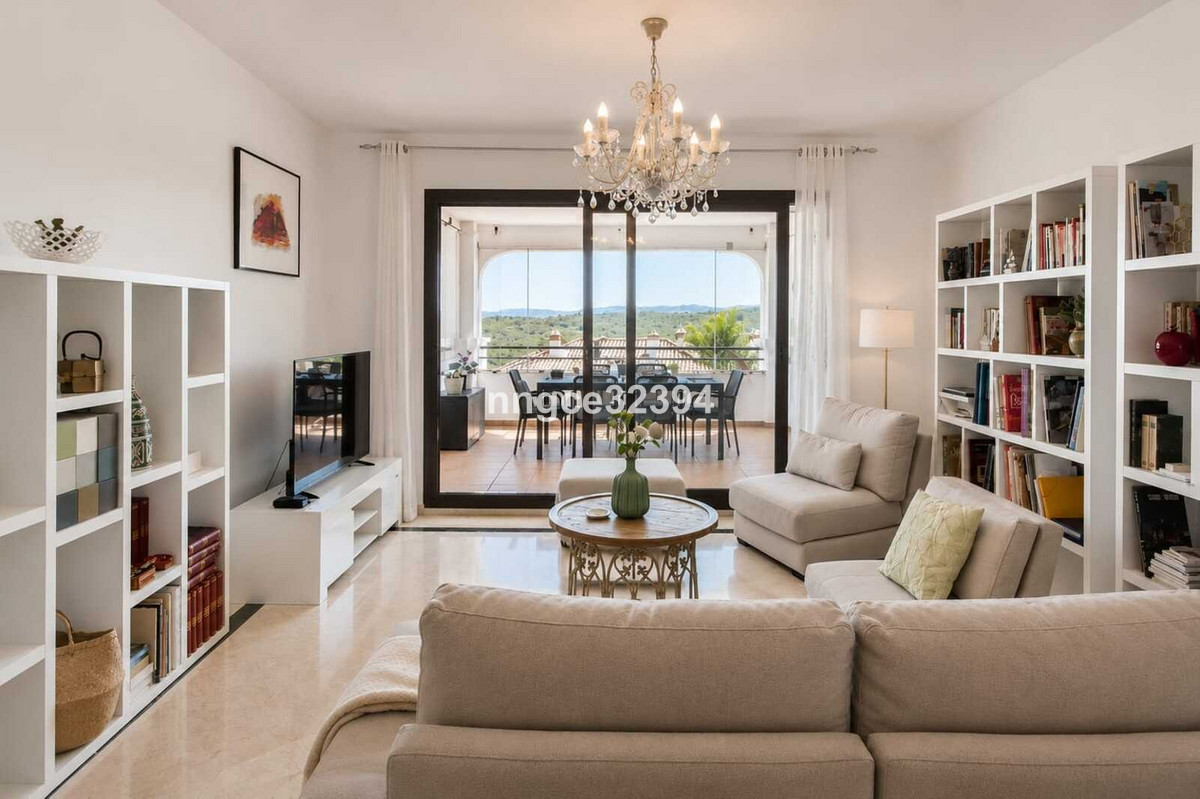 Se vende Apartamento Planta Media de 2 dormitorios en Costa Del Sol, Málaga, España
