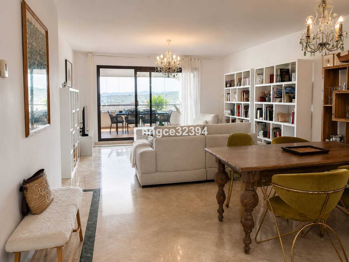 Se vende Apartamento Planta Media de 2 dormitorios en Costa Del Sol, Málaga, España