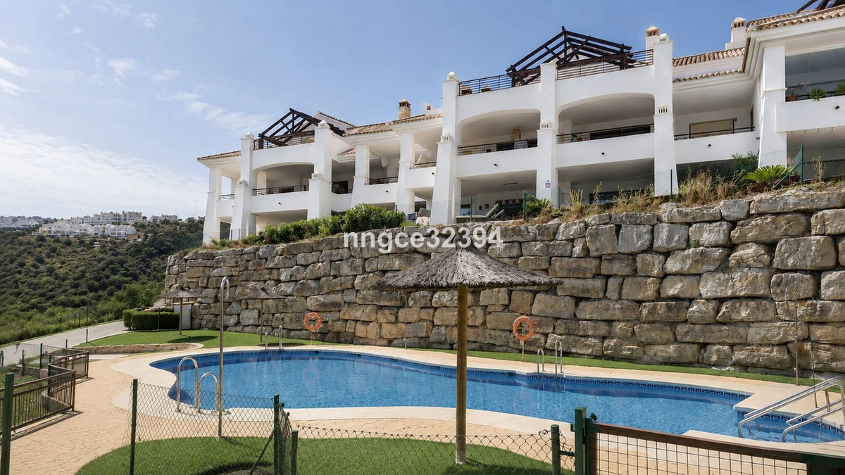 Se vende Apartamento Planta Media de 2 dormitorios en Costa Del Sol, Málaga, España