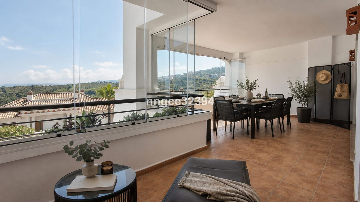 Se vende Apartamento Planta Media de 2 dormitorios en Costa Del Sol, Málaga, España