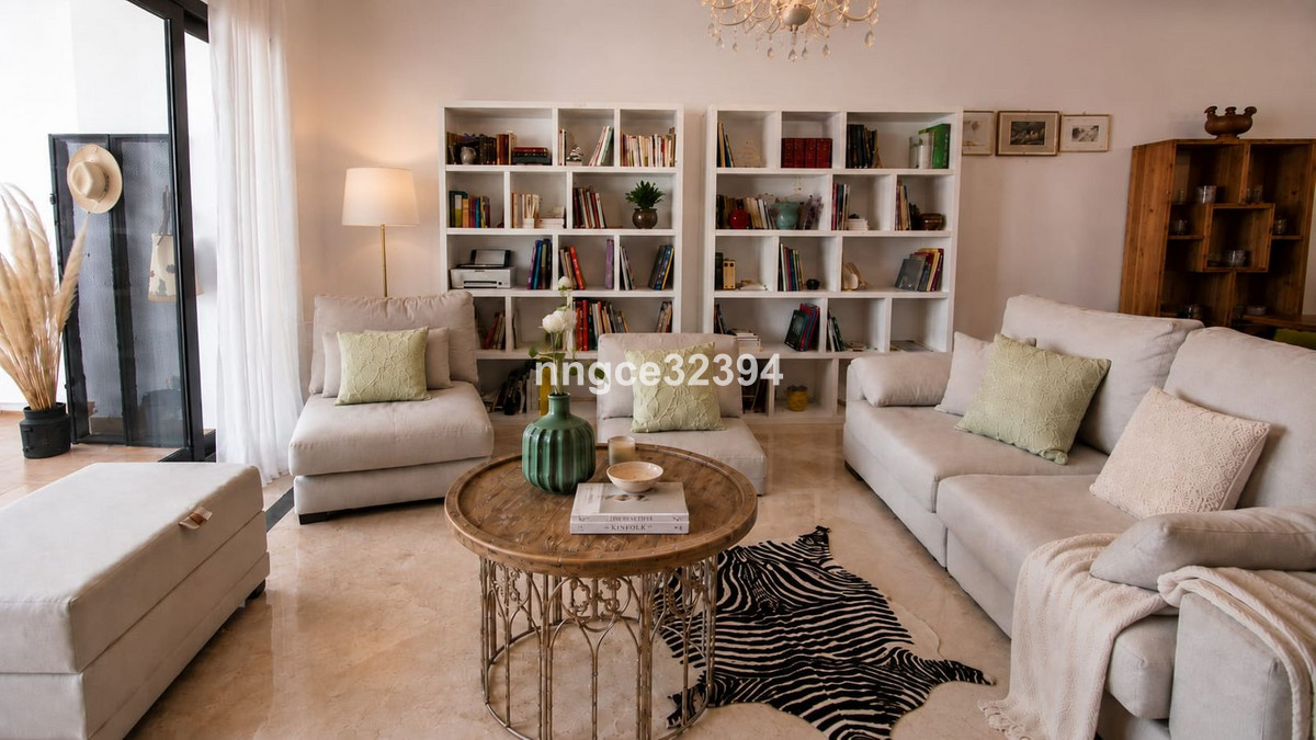 Se vende Apartamento Planta Media de 2 dormitorios en Costa Del Sol, Málaga, España