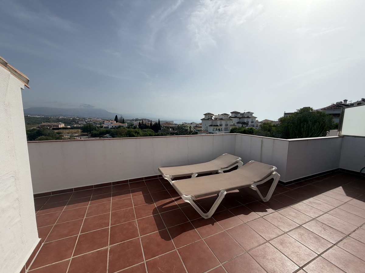 3 Bed Townhouse for sale in La Duquesa Costa Del Sol, Málaga, Spain