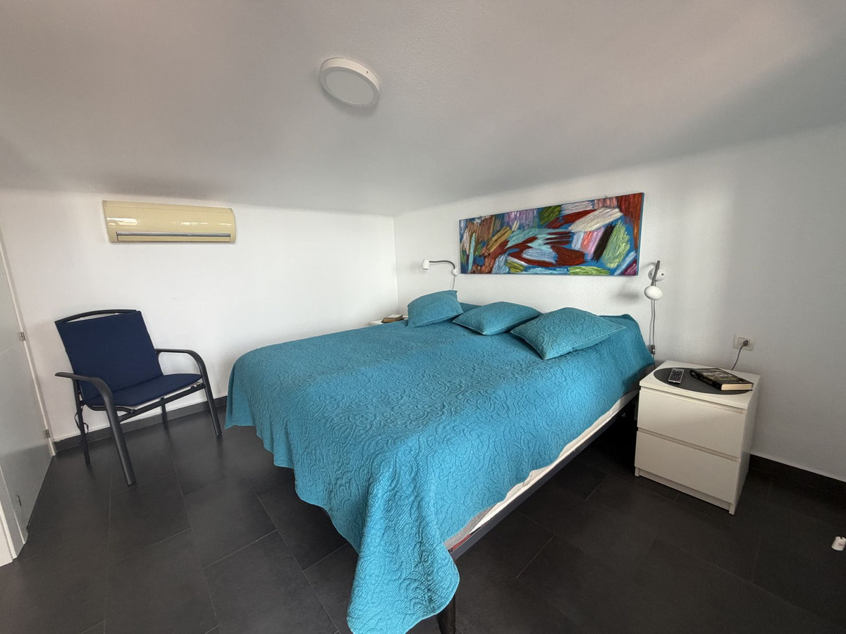 3 Bed Townhouse for sale in La Duquesa Costa Del Sol, Málaga, Spain