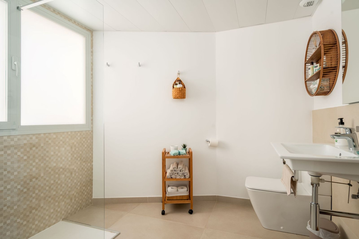 3 Bed Apartment for sale in Benalmadena Pueblo Costa Del Sol, Málaga, Spain
