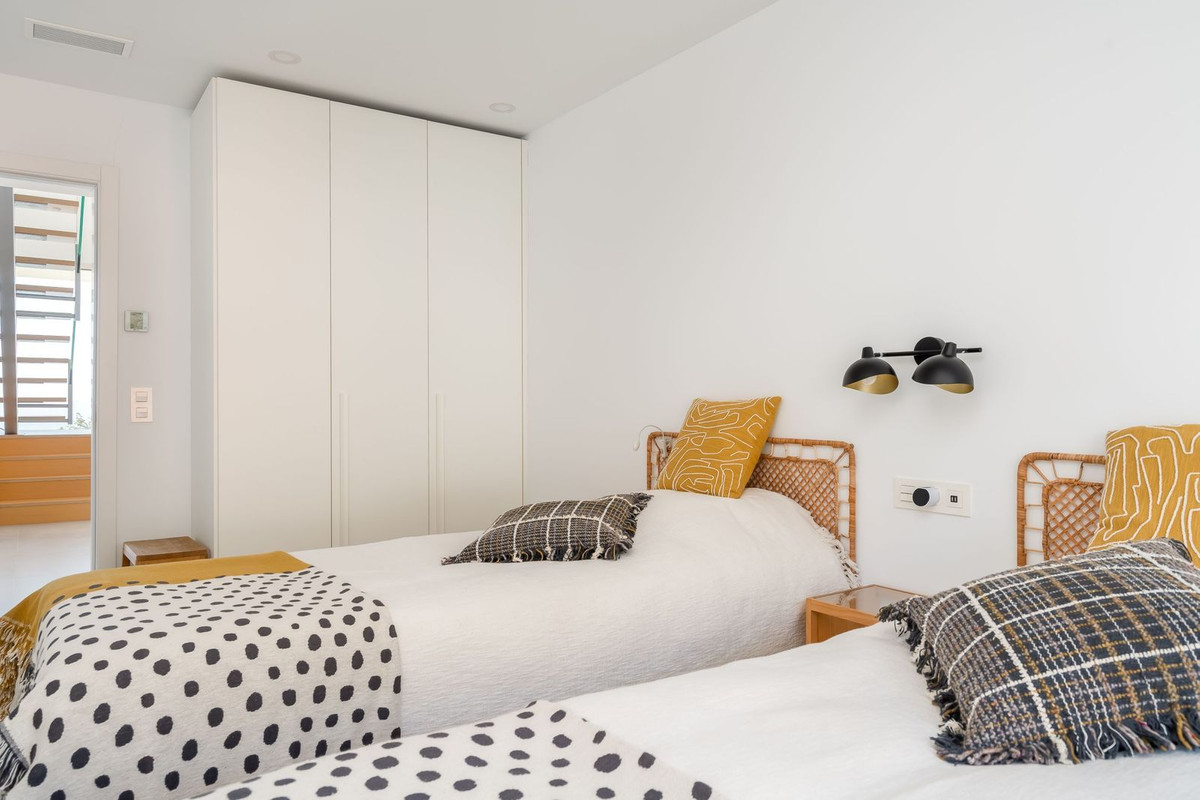3 Bed Apartment for sale in Benalmadena Pueblo Costa Del Sol, Málaga, Spain