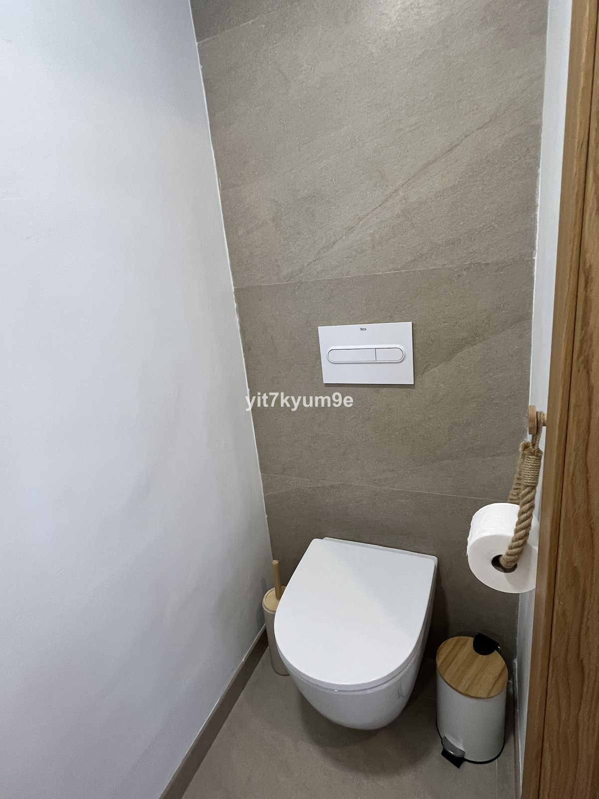 2 Bed Apartment for sale in Estepona Costa Del Sol, Málaga, Spain