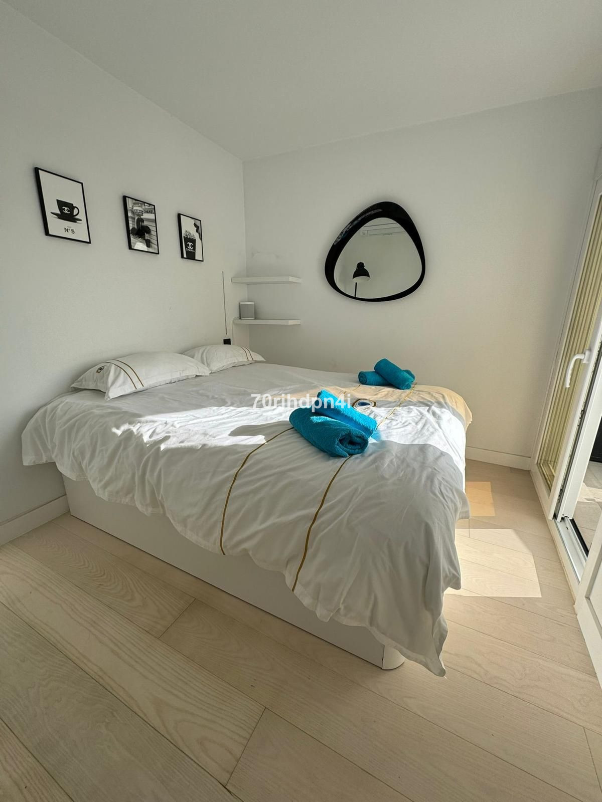 Se vende Villa - Chalet de 4 dormitorios en Costa Del Sol, Málaga, España