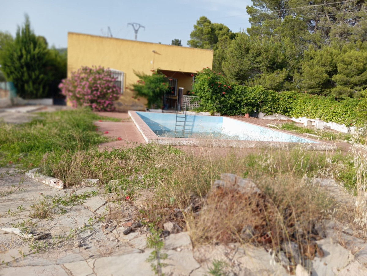 5 Bed Townhouse for sale in Yecla Costa Calida, Murcia, Spain