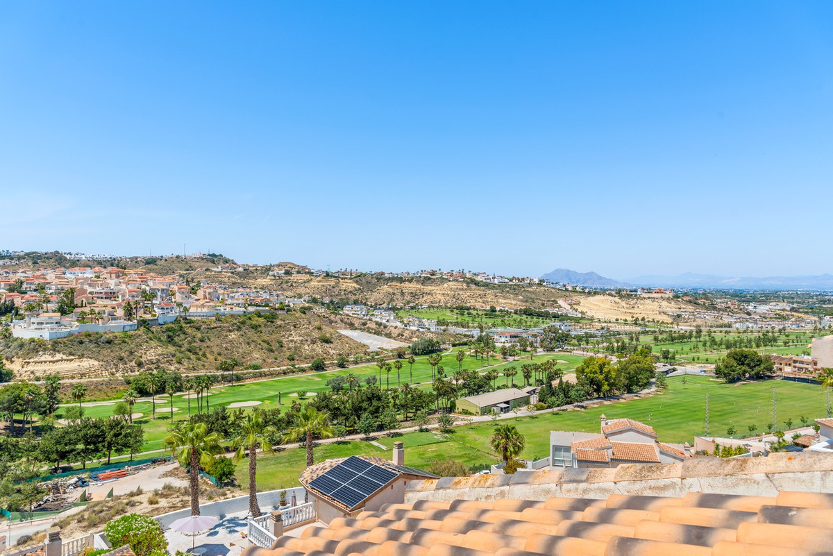 Se vende Pareada de 3 dormitorios en Costa Blanca, Alicante, España