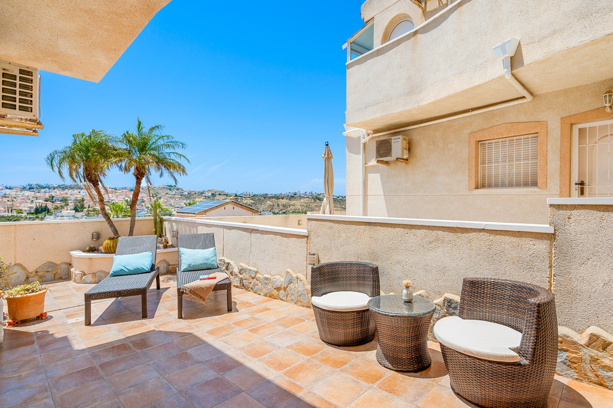 Se vende Pareada de 3 dormitorios en Costa Blanca, Alicante, España