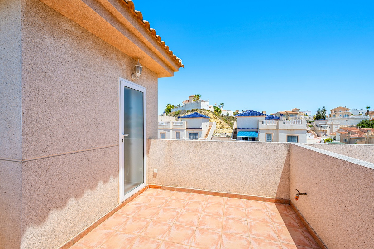Se vende Pareada de 3 dormitorios en Costa Blanca, Alicante, España