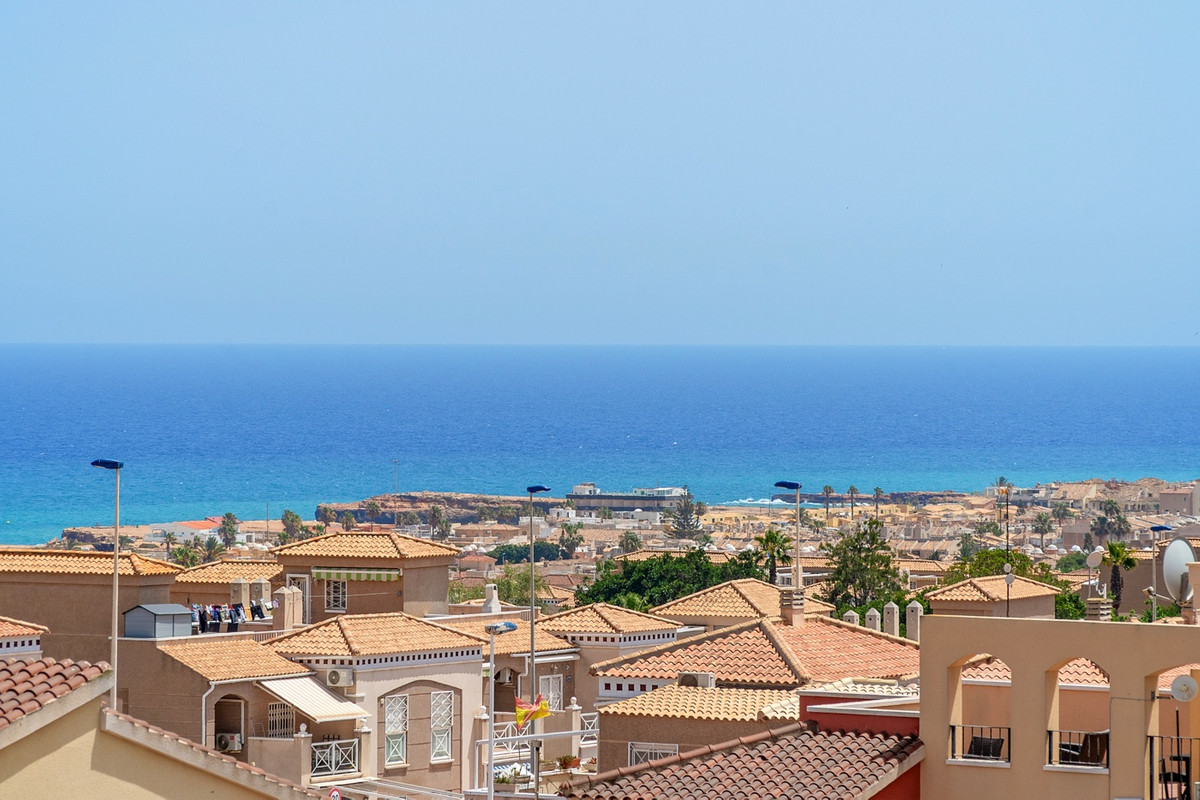 Se vende Apartamento Planta Baja de 2 dormitorios en Costa Blanca, Alicante, España