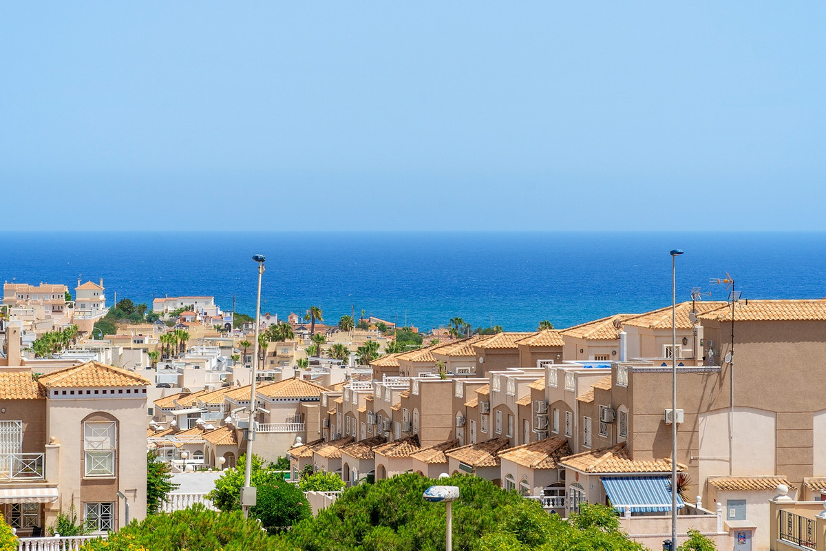 Se vende Apartamento Planta Baja de 2 dormitorios en Costa Blanca, Alicante, España