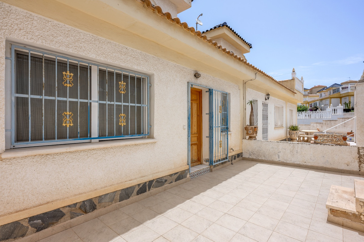 3 Bed Townhouse for sale in Ciudad Quesada Costa Blanca, Alicante, Spain