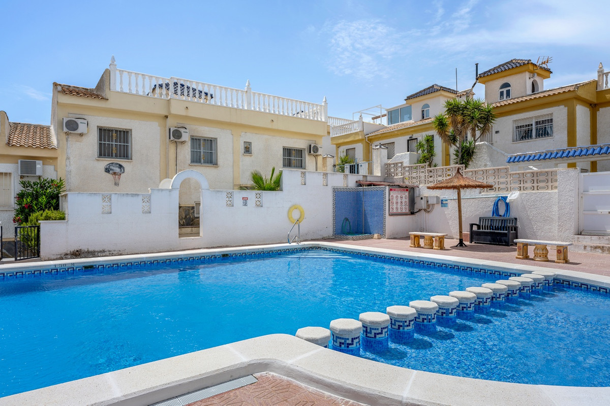 3 Bed Townhouse for sale in Ciudad Quesada Costa Blanca, Alicante, Spain