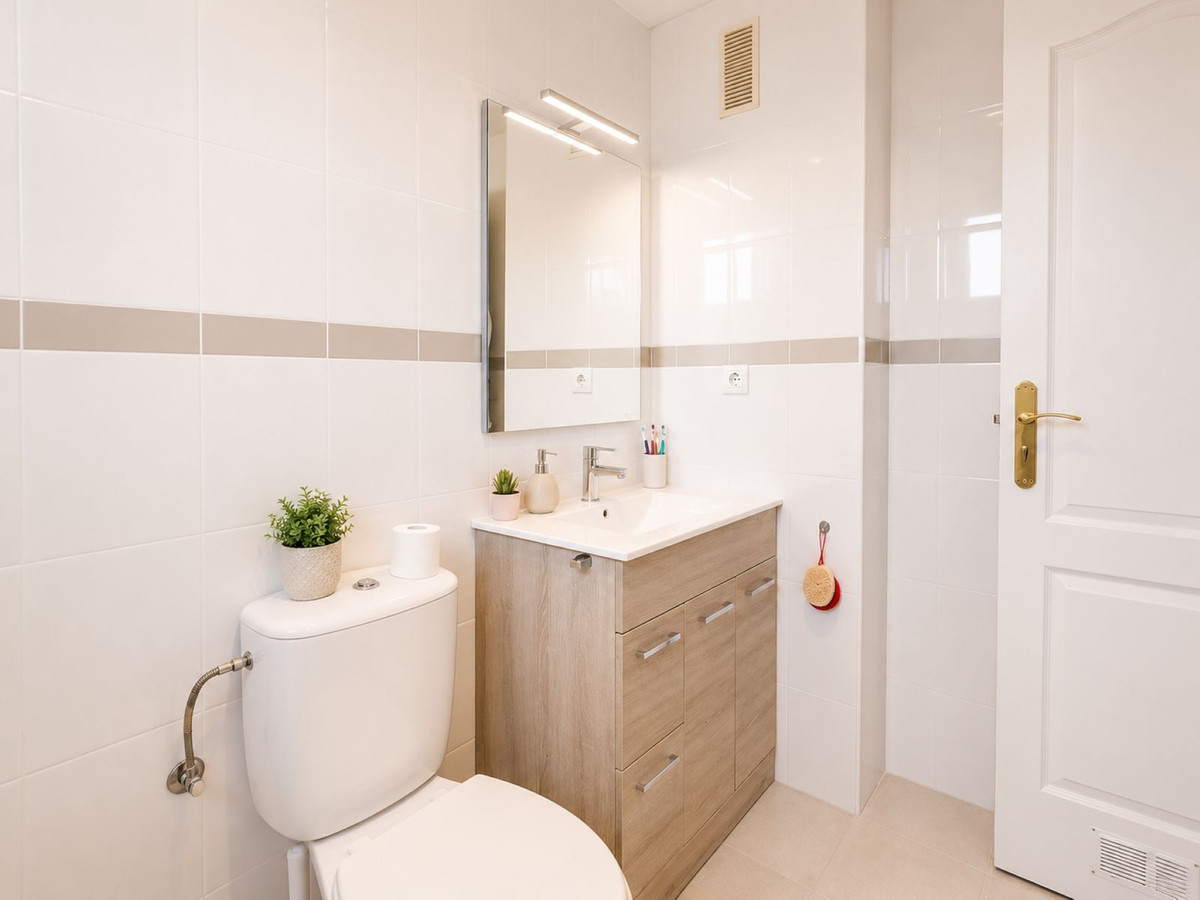 4 Bed Apartment for sale in Casares Playa Costa Del Sol, Málaga, Spain