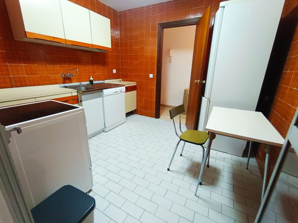 3 Bed Apartment for sale in Fuengirola Costa Del Sol, Málaga, Spain