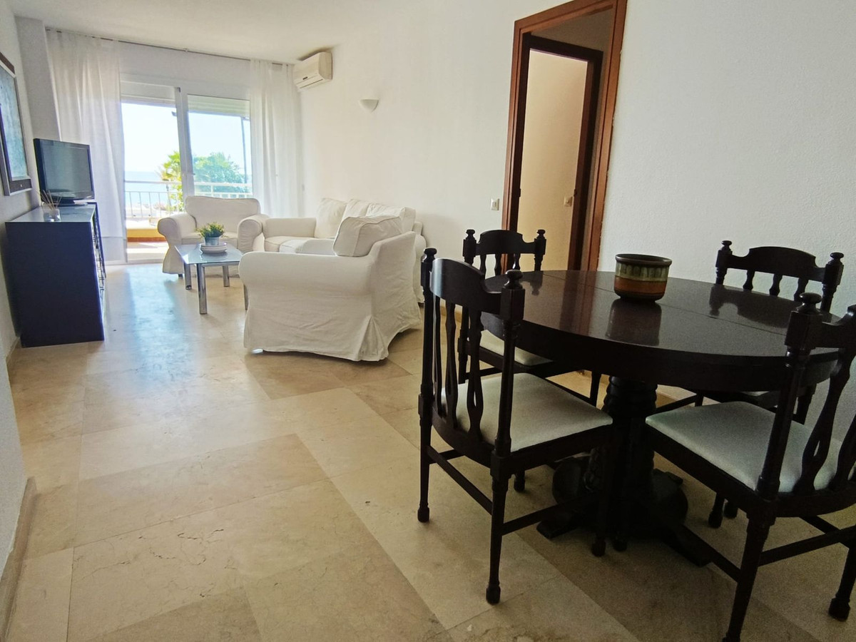 3 Bed Apartment for sale in Fuengirola Costa Del Sol, Málaga, Spain