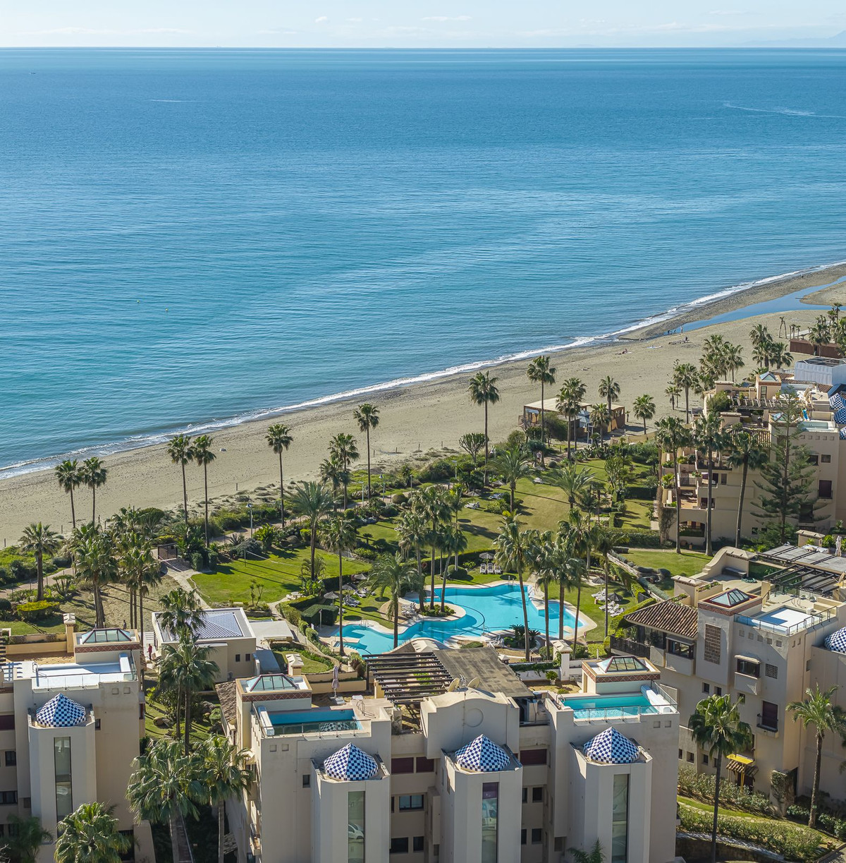 Se vende Apartamento Planta Media de 3 dormitorios en Costa Del Sol, Málaga, España