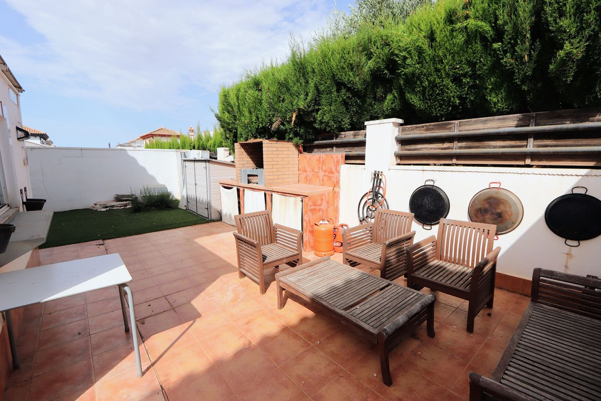 Se vende Villa - Chalet de 4 dormitorios en Costa Calida, Murcia, España