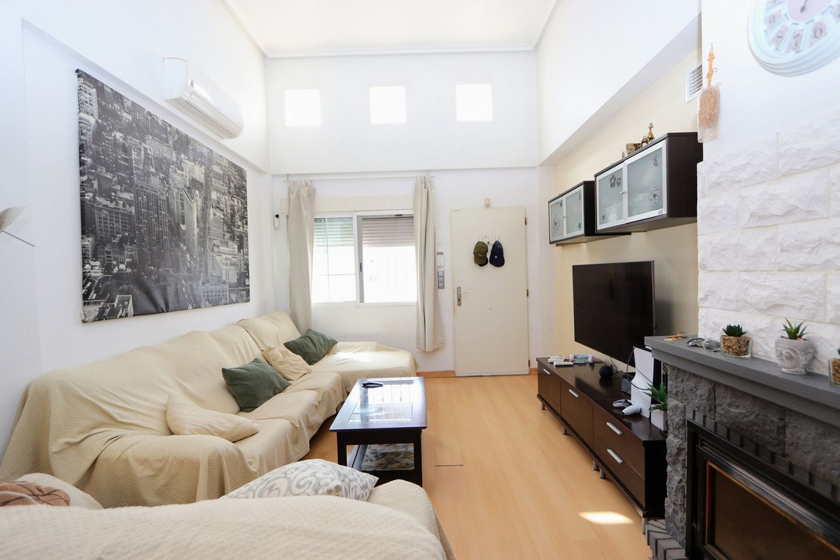 Se vende Villa - Chalet de 4 dormitorios en Costa Calida, Murcia, España