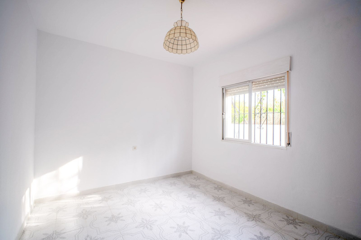 4 Bed Townhouse for sale in Alhaurín El Grande Costa Del Sol, Málaga, Spain