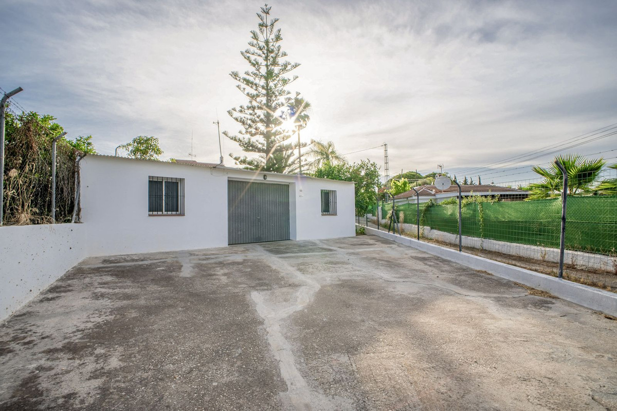 4 Bed Townhouse for sale in Alhaurín El Grande Costa Del Sol, Málaga, Spain