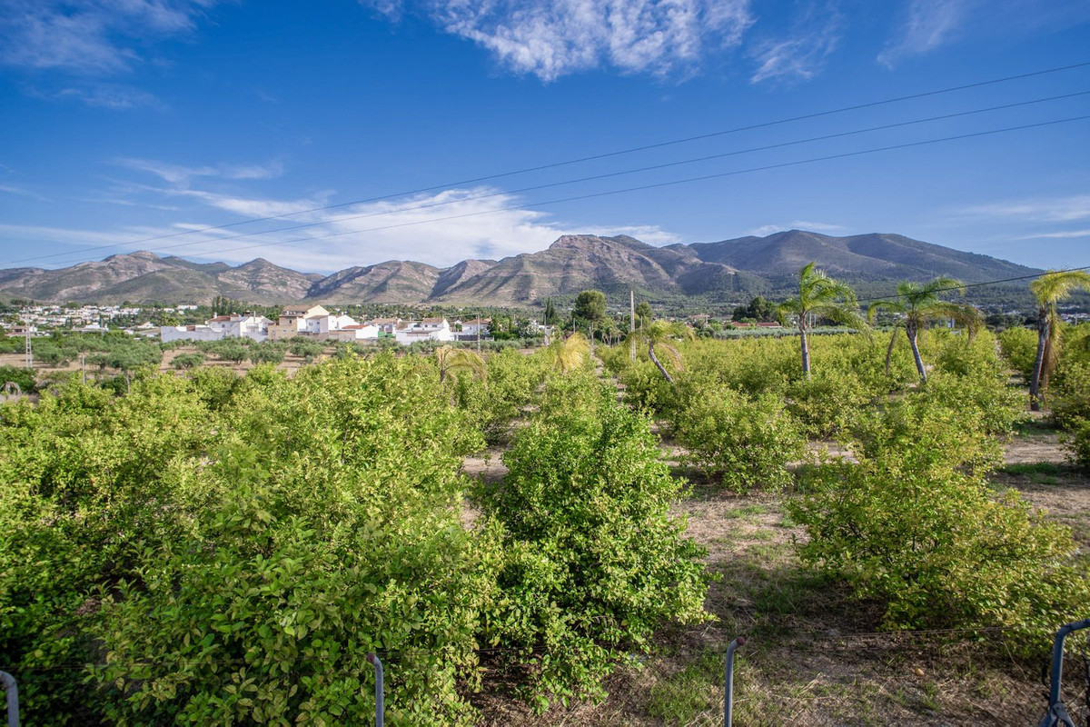 4 Bed Townhouse for sale in Alhaurín El Grande Costa Del Sol, Málaga, Spain