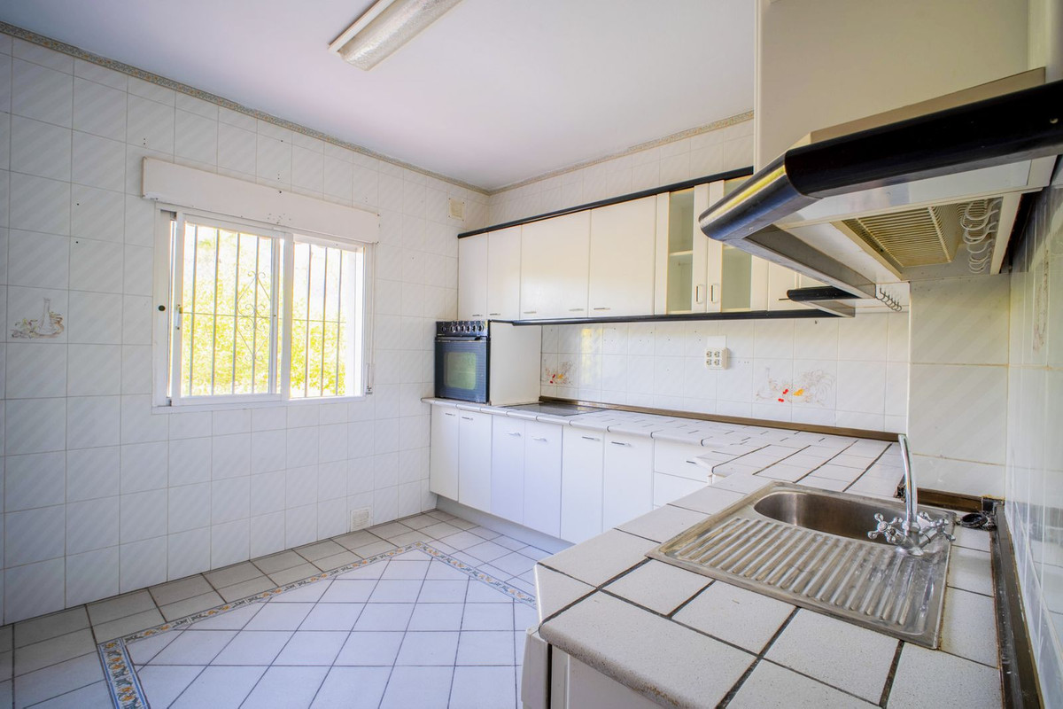 4 Bed Townhouse for sale in Alhaurín El Grande Costa Del Sol, Málaga, Spain
