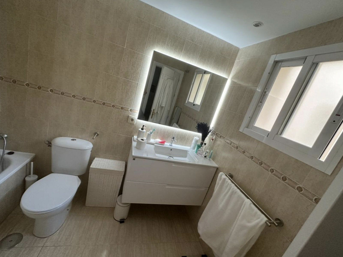 Se vende Ático de 2 dormitorios en Costa Del Sol, Málaga, España