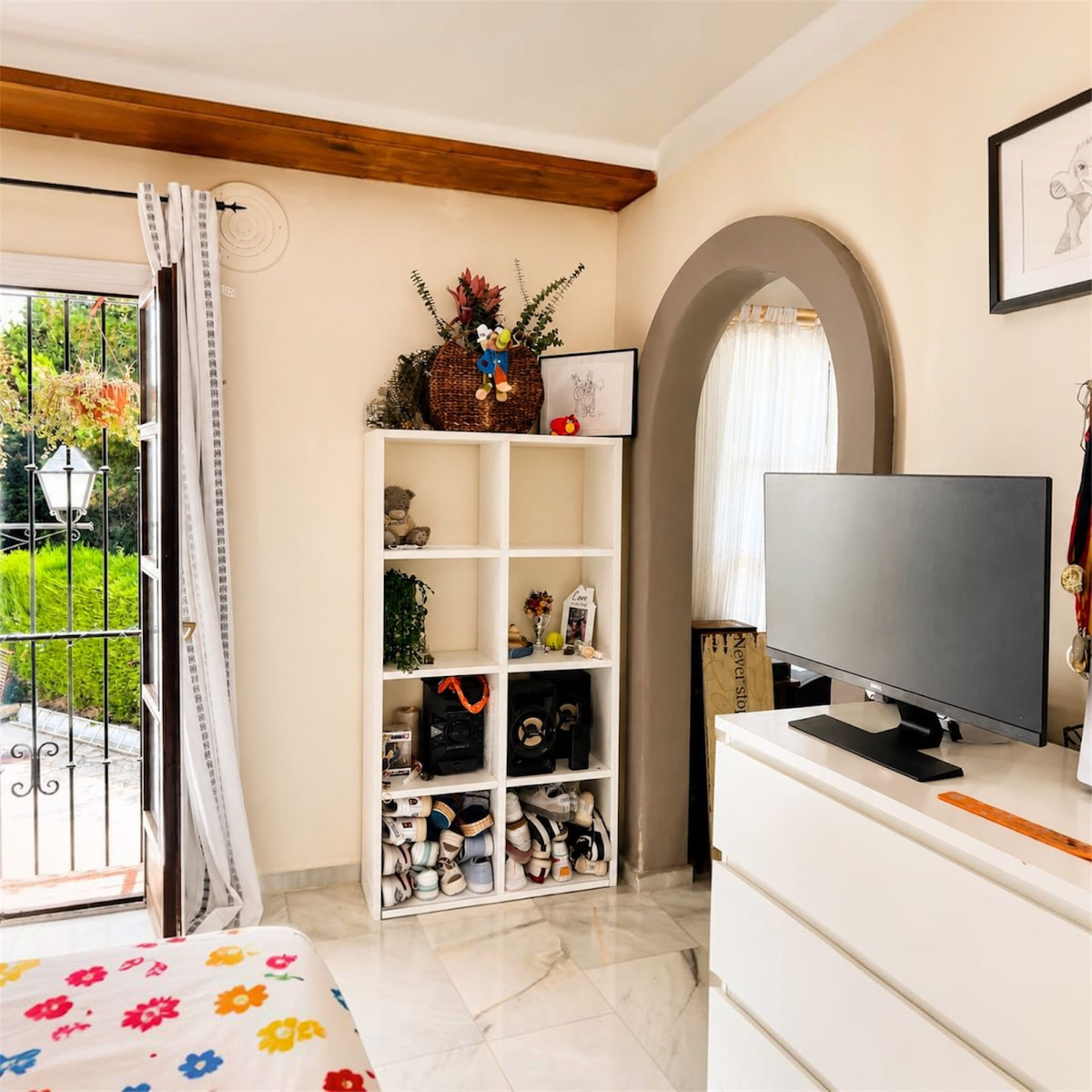 3 Bed Townhouse for sale in Nagüeles Costa Del Sol, Málaga, Spain