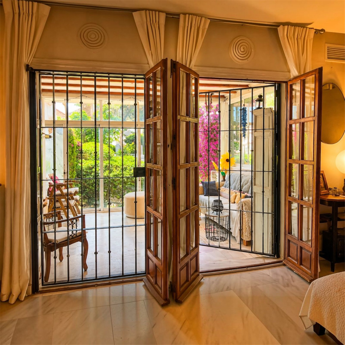 3 Bed Townhouse for sale in Nagüeles Costa Del Sol, Málaga, Spain