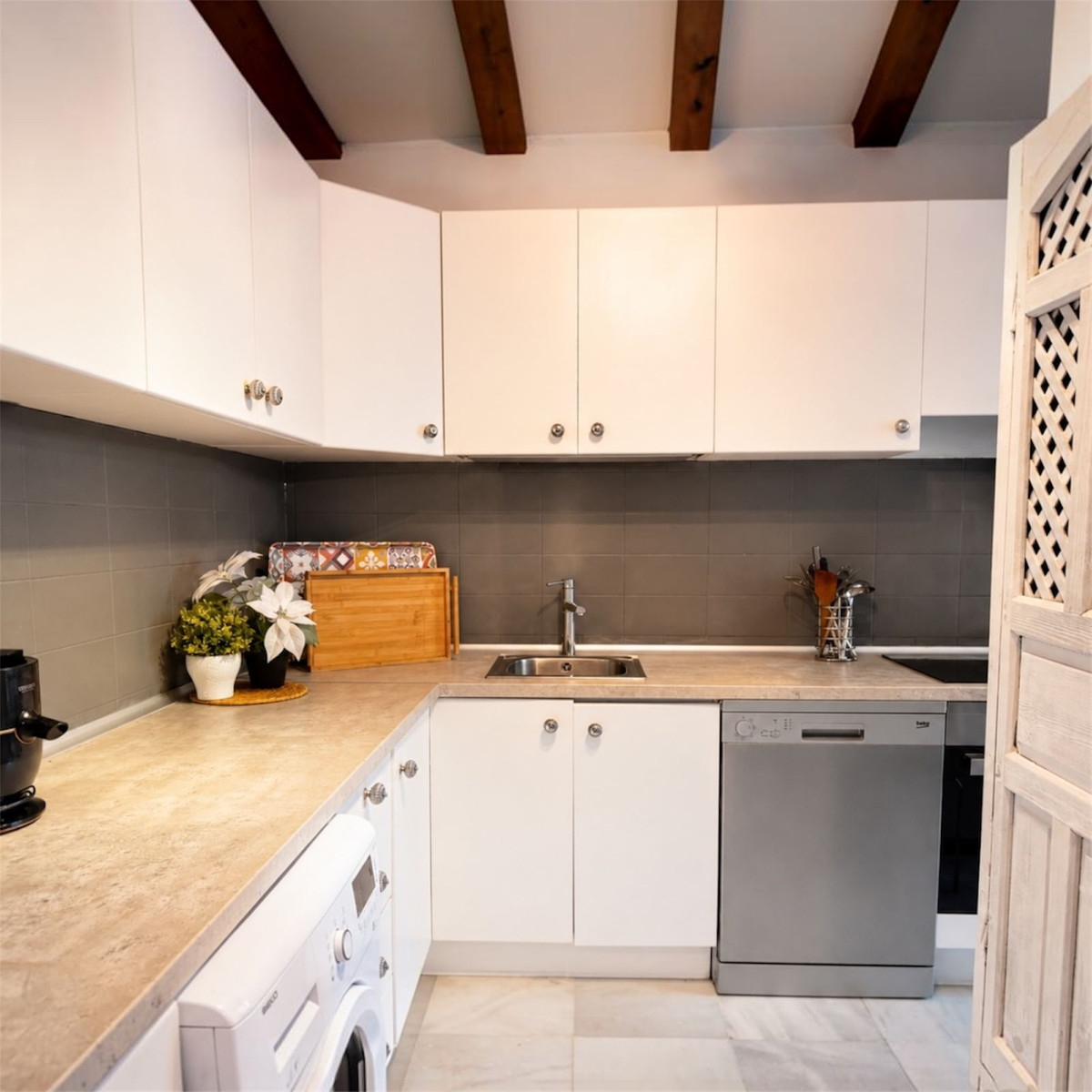 3 Bed Townhouse for sale in Nagüeles Costa Del Sol, Málaga, Spain