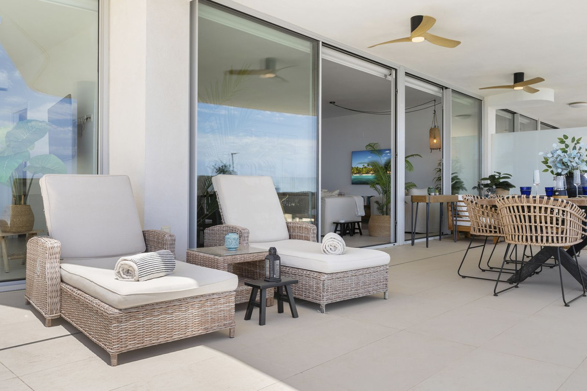 2 Bed Apartment for sale in Benalmadena Costa Del Sol, Málaga, Spain