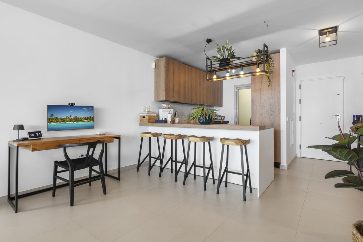 2 Bed Apartment for sale in Benalmadena Costa Del Sol, Málaga, Spain