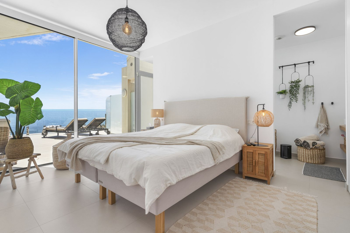 2 Bed Apartment for sale in Benalmadena Costa Del Sol, Málaga, Spain