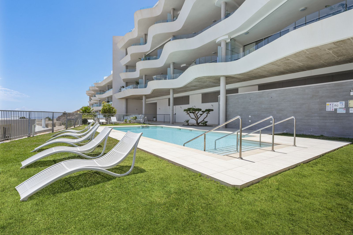 2 Bed Apartment for sale in Benalmadena Costa Del Sol, Málaga, Spain