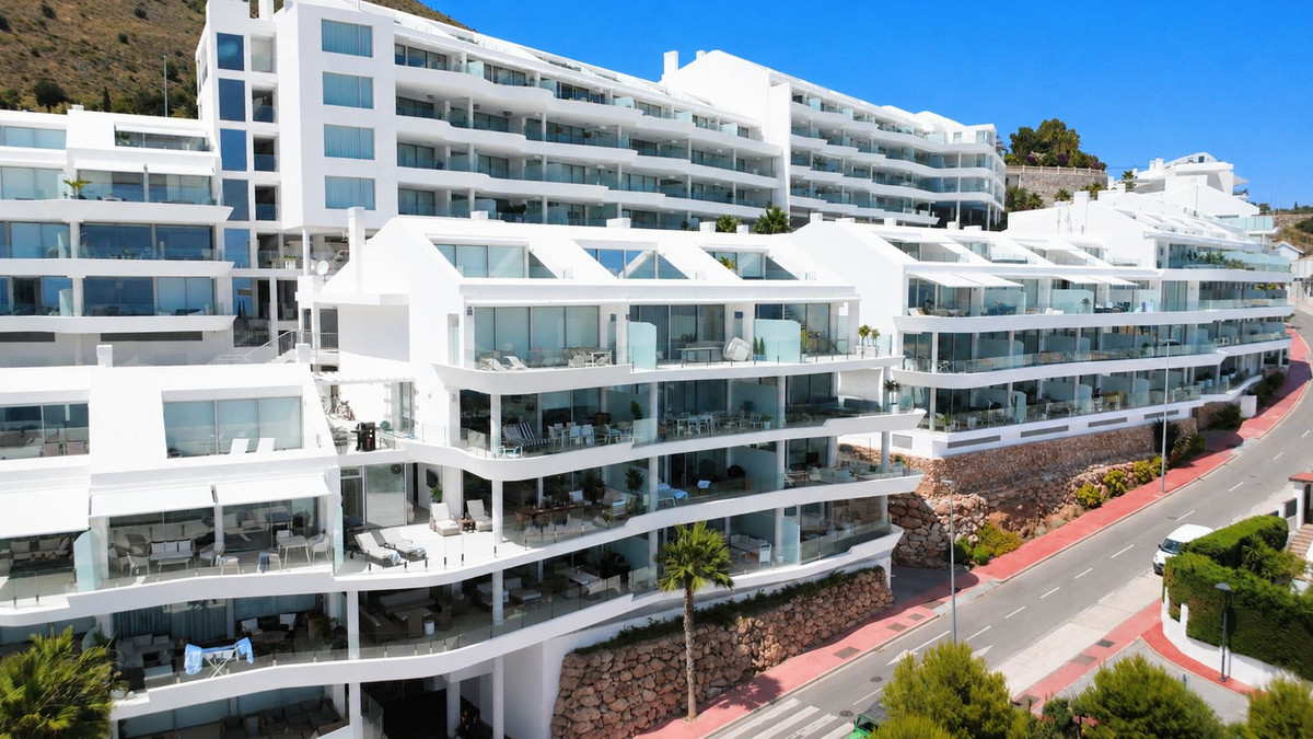 2 Bed Apartment for sale in Benalmadena Costa Del Sol, Málaga, Spain