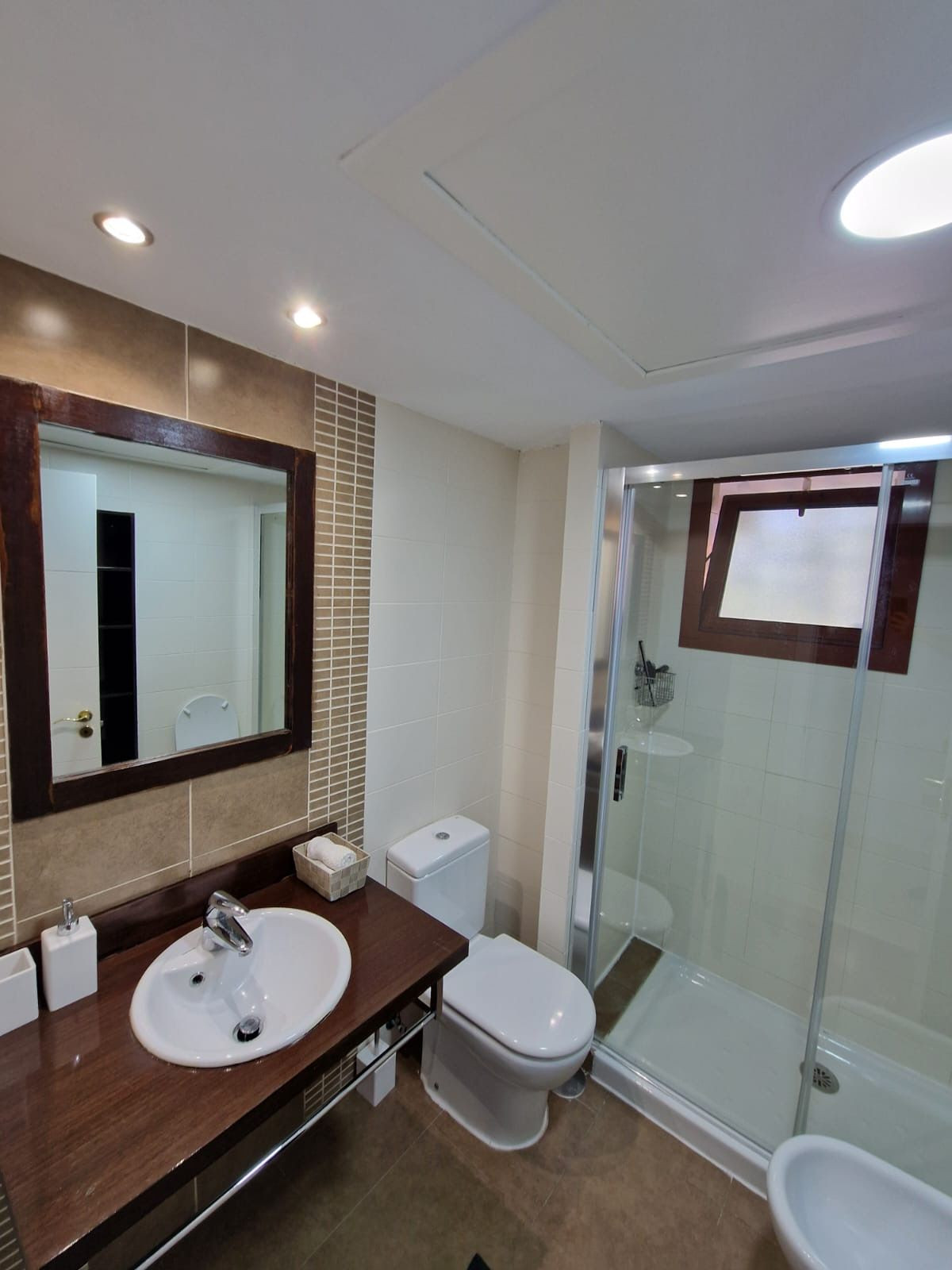 2 Bed Apartment for sale in Benahavís Costa Del Sol, Málaga, Spain