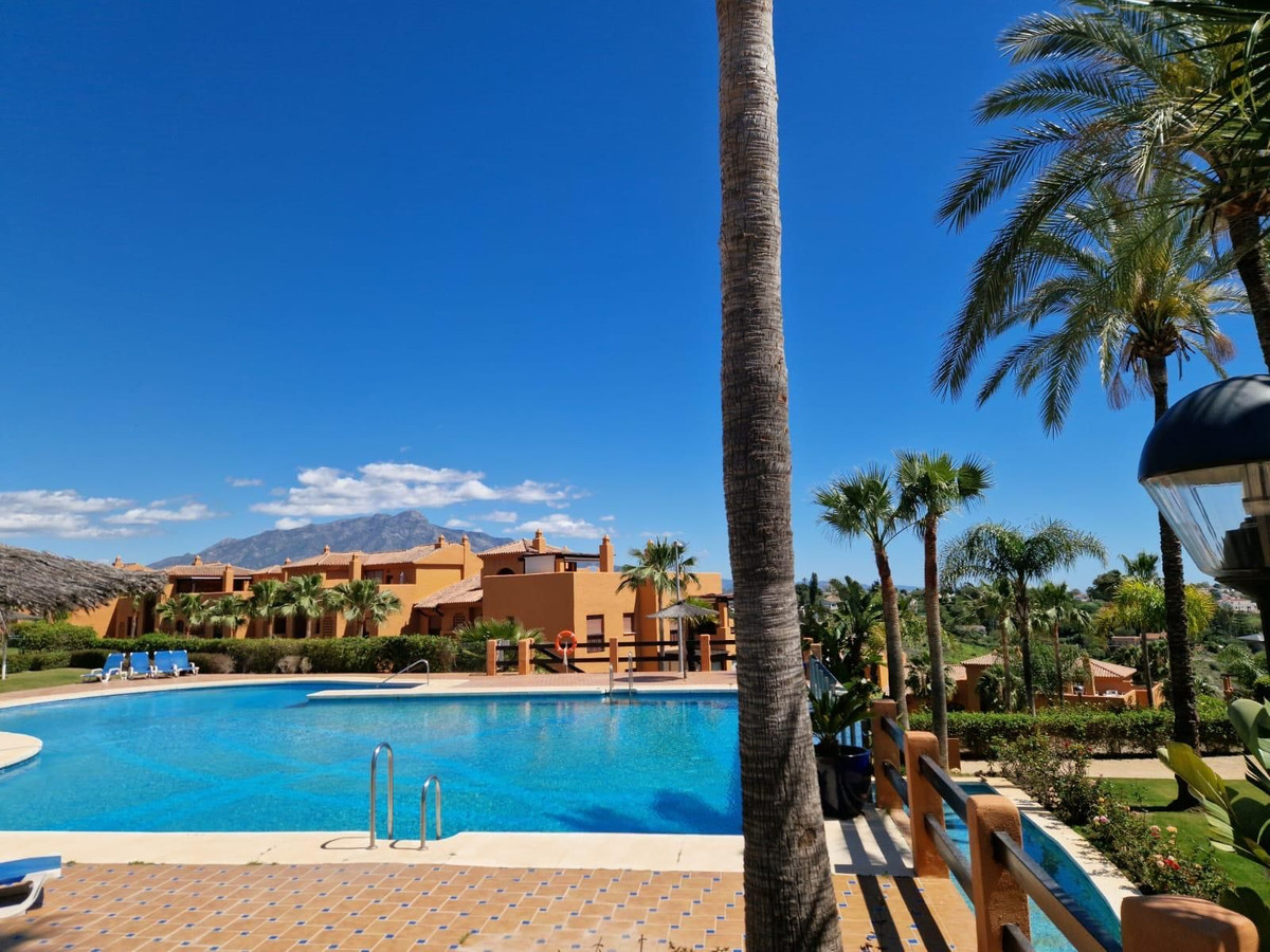 2 Bed Apartment for sale in Benahavís Costa Del Sol, Málaga, Spain