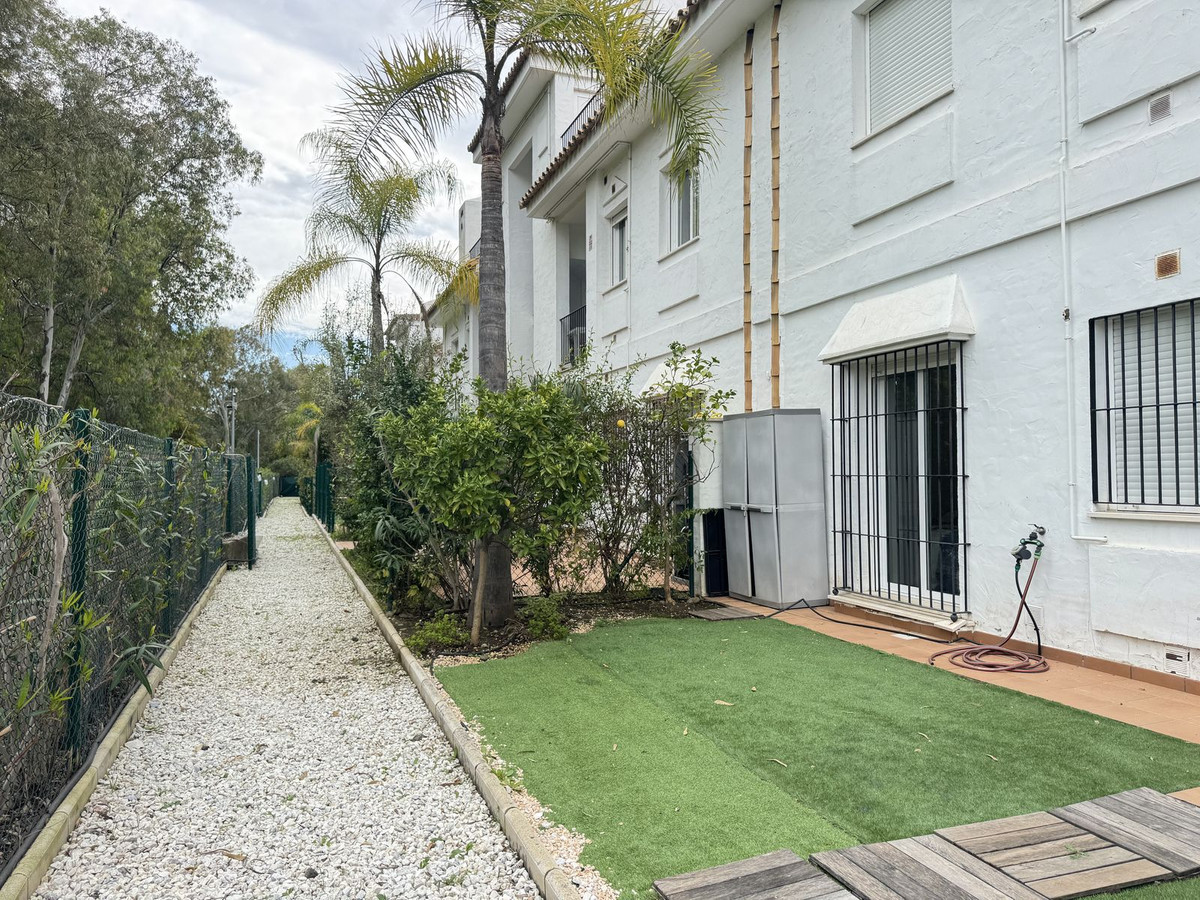 Se vende Apartamento Planta Baja de 2 dormitorios en Costa Del Sol, Málaga, España