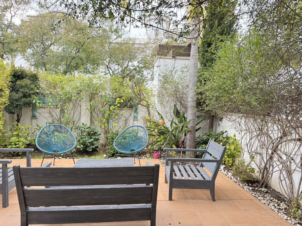 Se vende Apartamento Planta Baja de 2 dormitorios en Costa Del Sol, Málaga, España