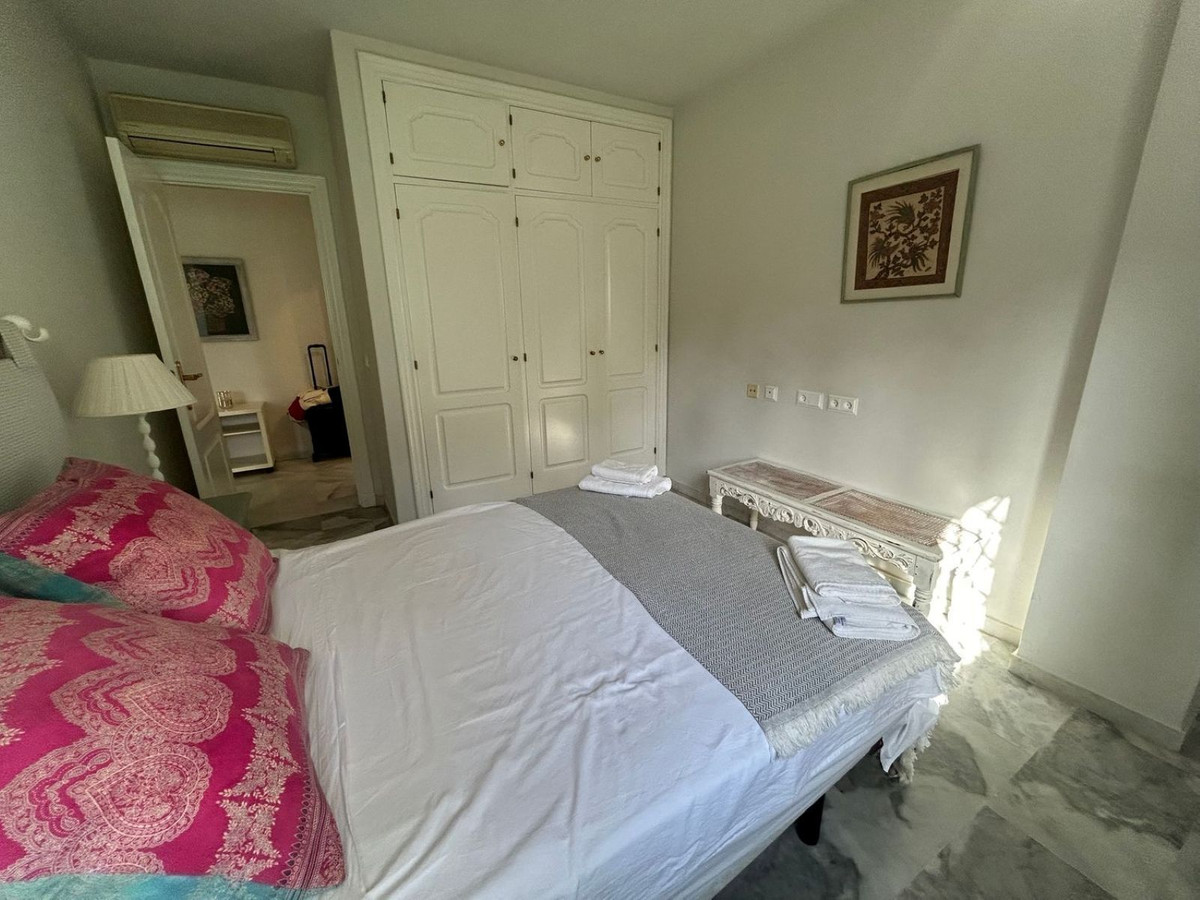 3 Bed Apartment for sale in Marbella Costa Del Sol, Málaga, Spain