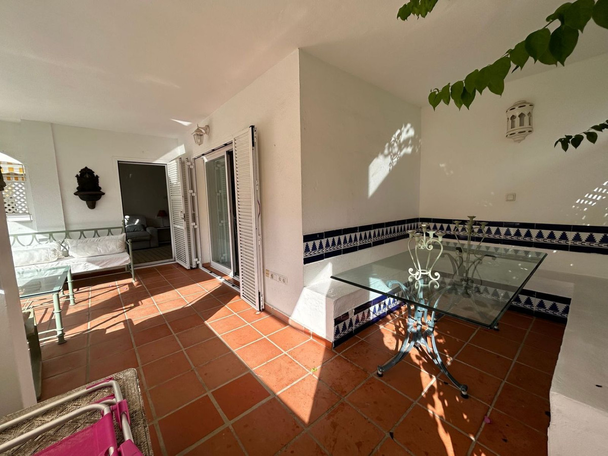 3 Bed Apartment for sale in Marbella Costa Del Sol, Málaga, Spain