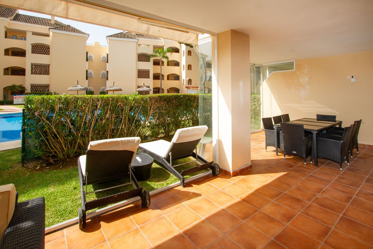 3 Bed Apartment for sale in Elviria Costa Del Sol, Málaga, Spain